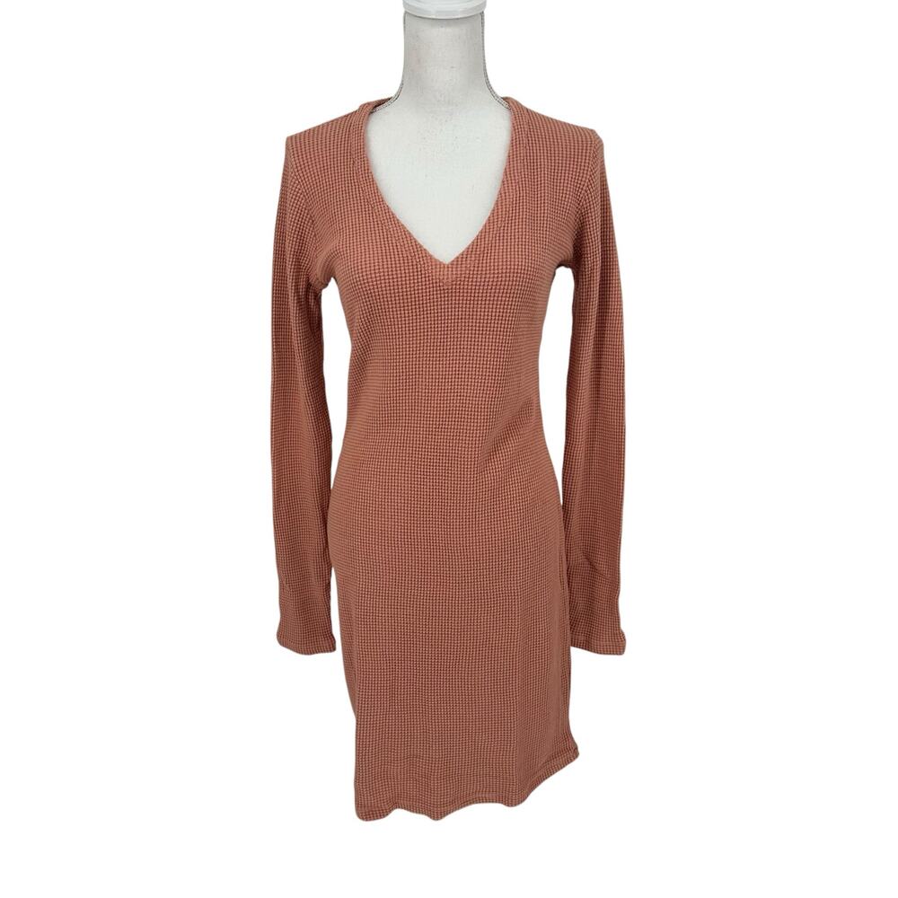 NEW Monrow Brushed Thermal Deep V Mini Dress In Pink Salmon Sz Large